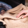 Kocyk z wełny merino ciemny beż, Baby Ono